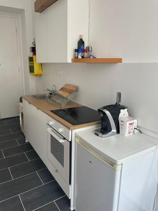 Small Apartment Near The Center Wenen Buitenkant foto